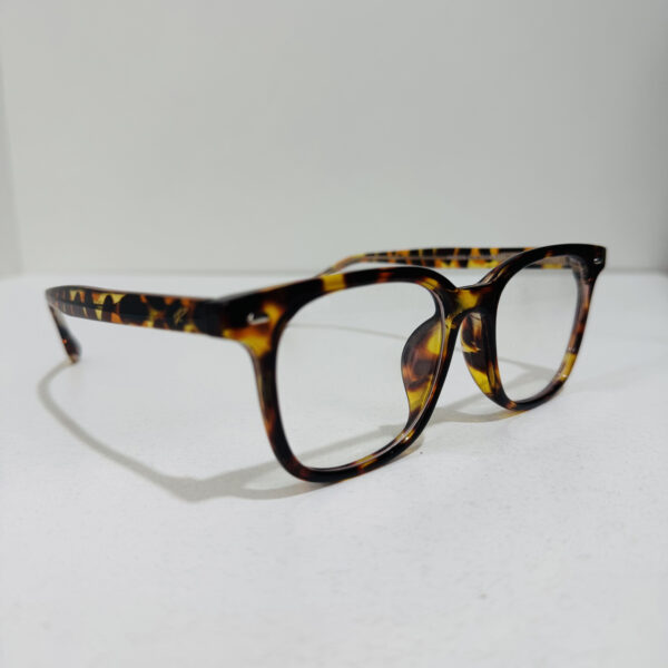 RM0773-C18(1)_Easy-Resize.com Armação em Acetato
