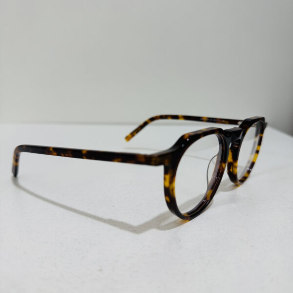 RM10150-C5 (1)_Easy-Resize.com Armação em Acetato